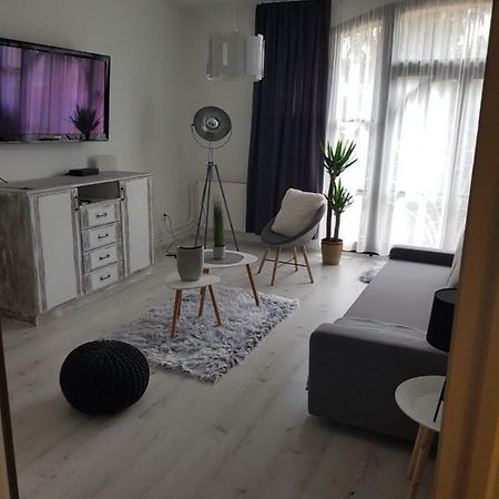 Downtown'S Pearl Apartment Pecs Luaran gambar