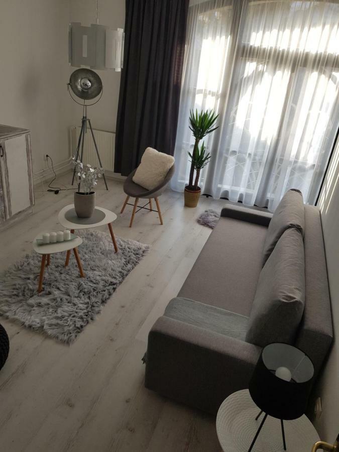 Downtown'S Pearl Apartment Pecs Luaran gambar