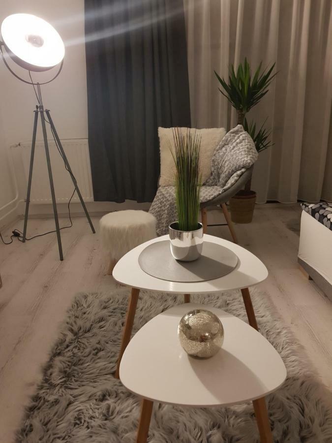 Downtown'S Pearl Apartment Pecs Luaran gambar