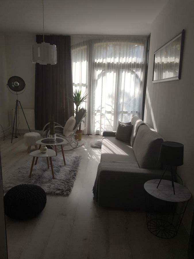 Downtown'S Pearl Apartment Pecs Luaran gambar